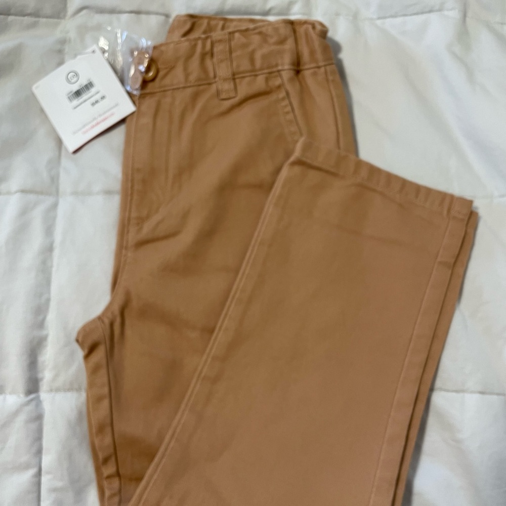 NWT Hanna Andersson khaki pants.